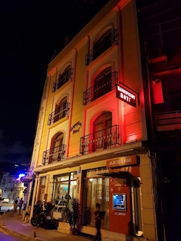 magnificent hotel