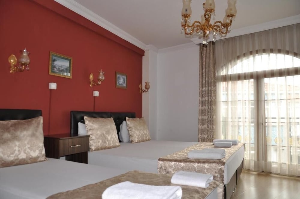 magnificent hotel