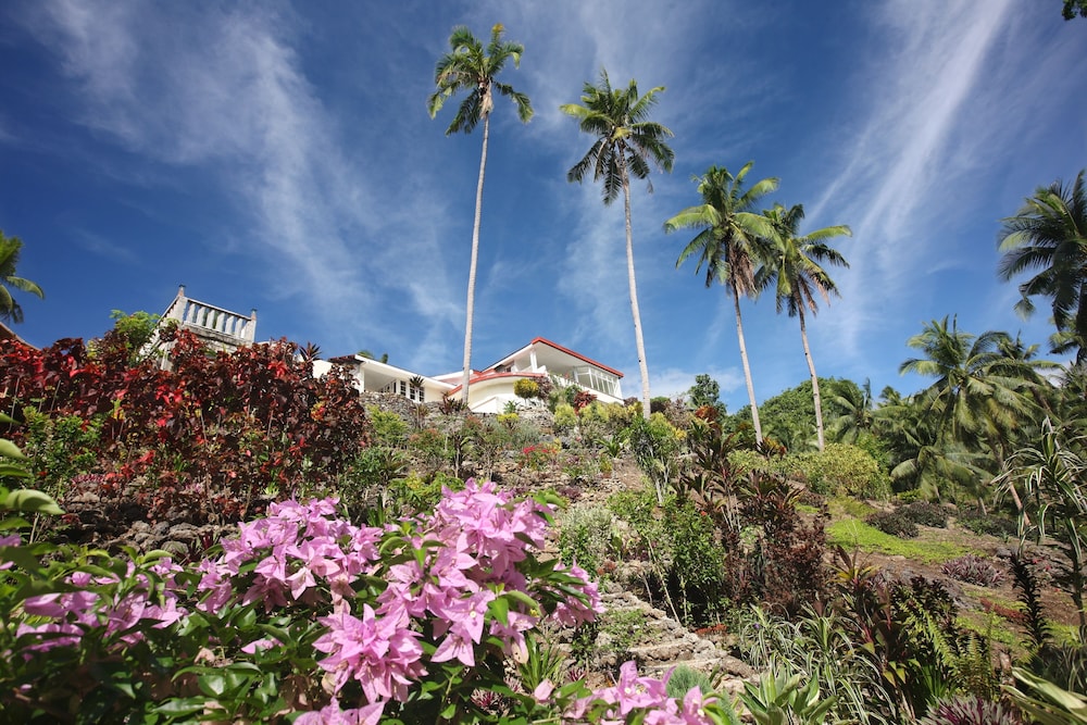 guindulman bay tourist inn