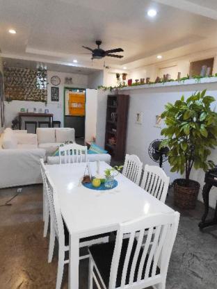 Crossroads Hostel Manila,Manila>>Mandaluyong,2 star