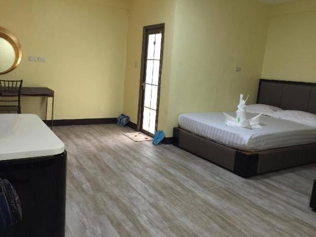 meaco royal hotel plaridel