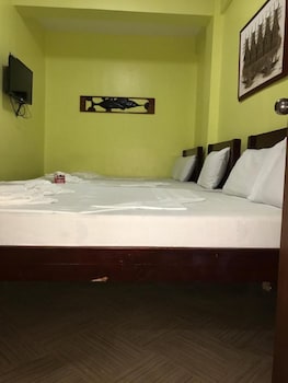 luis bay travellers lodge coron