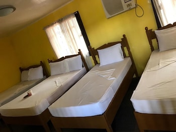 luis bay travellers lodge coron