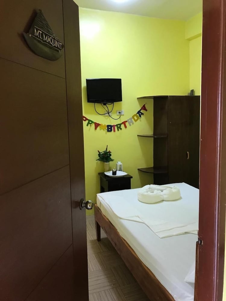 luis bay travellers lodge coron
