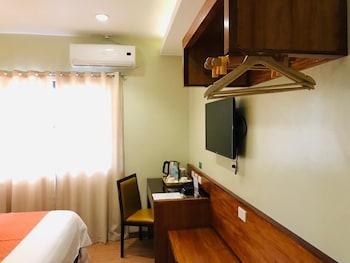 coron soleil express hotel