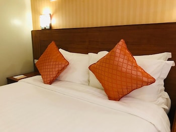 coron soleil express hotel