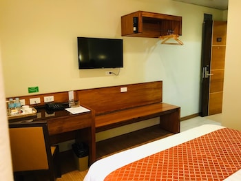 coron soleil express hotel