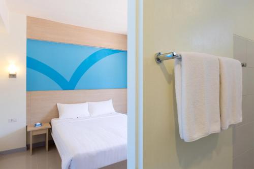 Hop Inn Hotel Makati Avenue,Manila>>Makati,3 star