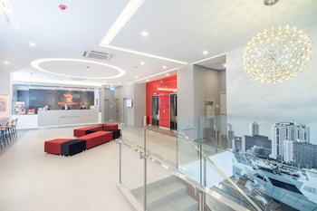 red planet manila bay