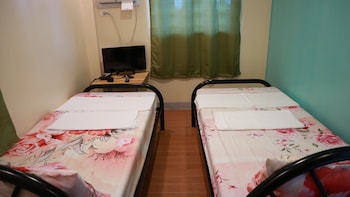 gravino pension house