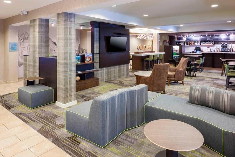courtyard by marriott pensacola