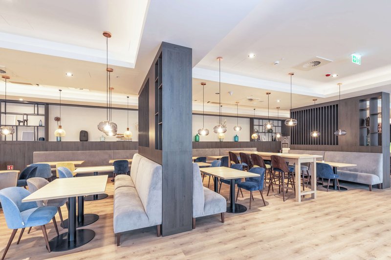 hampton by hilton oswiecim