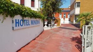 hotel minerva