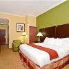 holiday inn express and suites bonifay by ihg