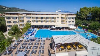 koukounaria hotel and suites