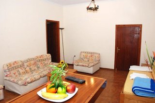 koukounaria hotel and suites