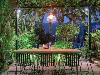 koukounaria hotel and suites