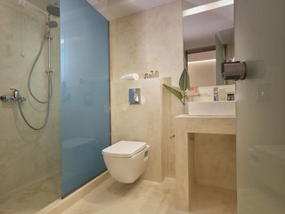 koukounaria hotel and suites