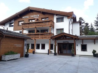 Hotel Sarain Active Mountain Resort,Albula-Alvra>>Albula,3 star