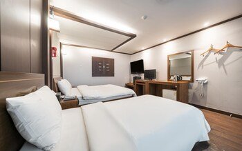hotel j suwon