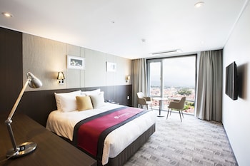 ramada jeju city hall