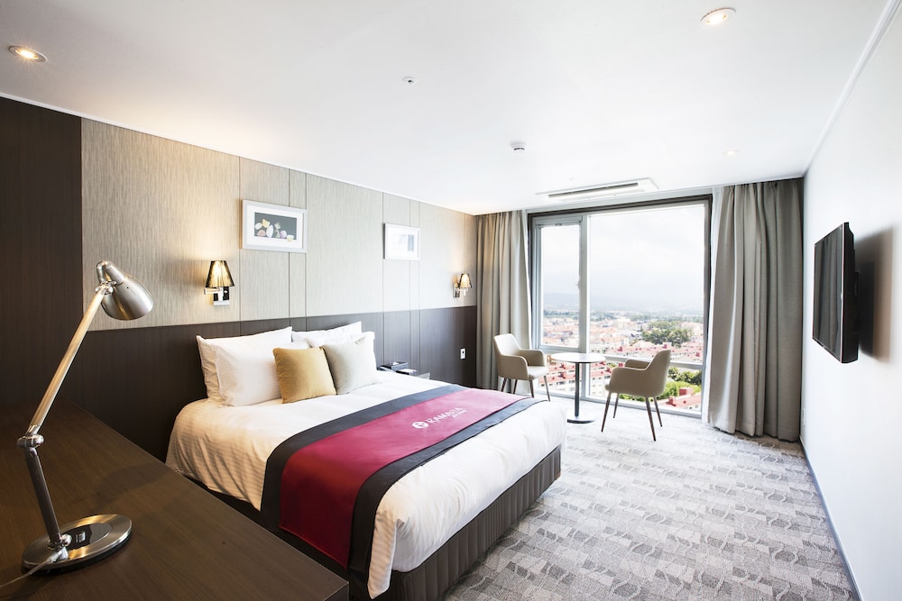 ramada jeju city hall