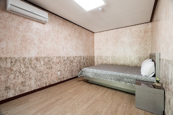 yeoninsan hot spring resort