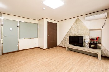 yeoninsan hot spring resort