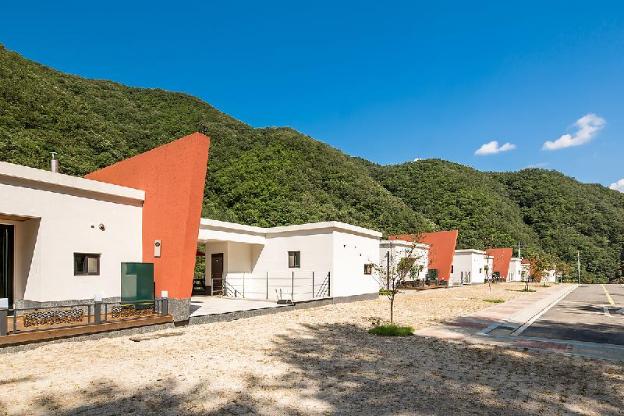 yeoninsan hot spring resort