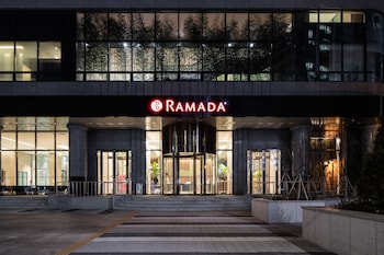 ramada seoul sindorim hotel