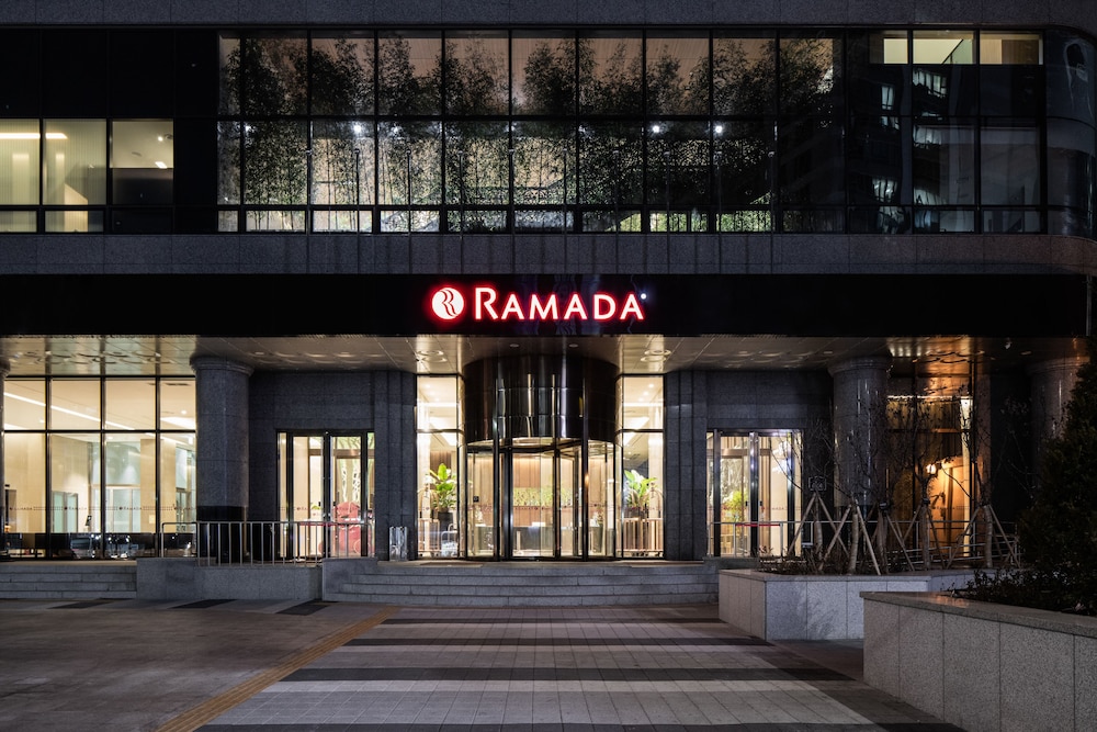 ramada seoul sindorim hotel