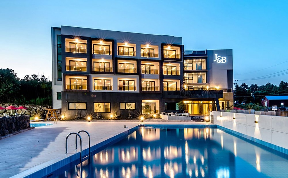 jnb family hotel