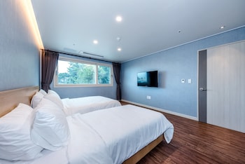 jnb family hotel