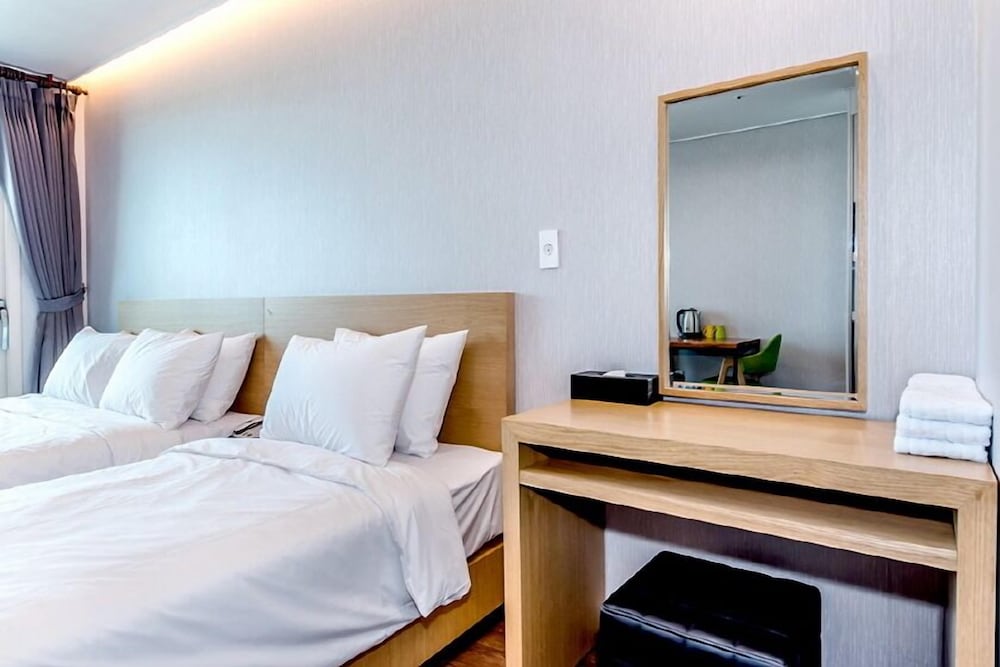 jnb family hotel
