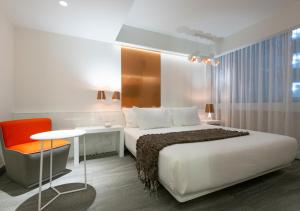 45 By Director,Santiago>>Las Condes,4 star