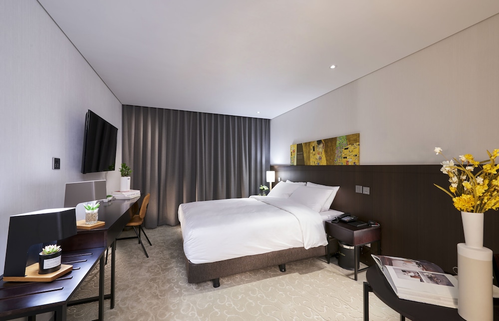 hotel m felice