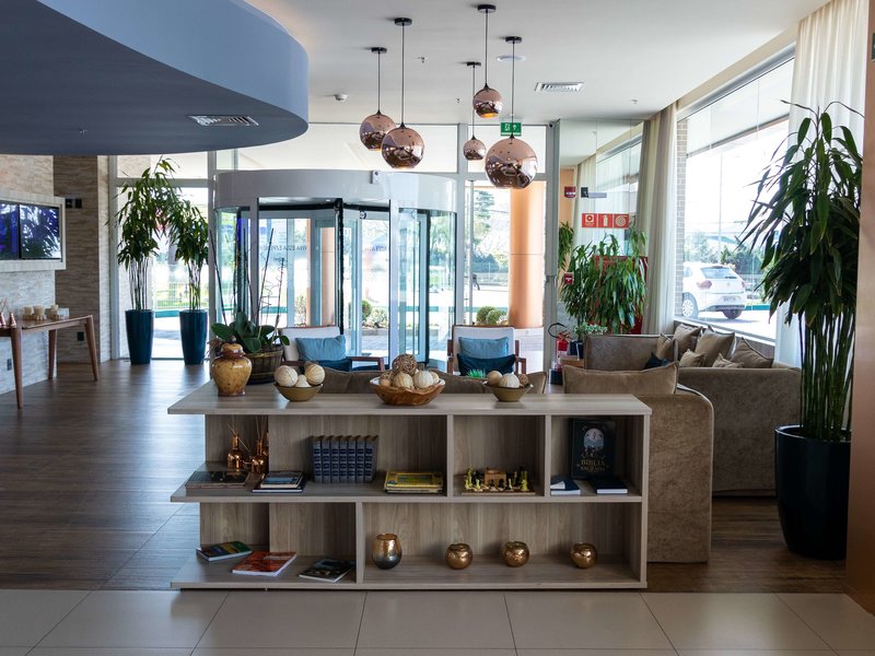 ibis styles curitiba aeroporto