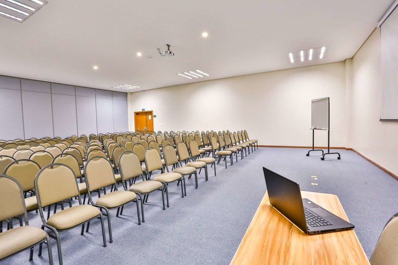 comfort hotel mogi guacu