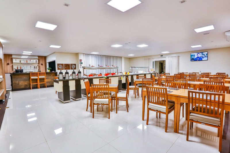 comfort hotel mogi guacu