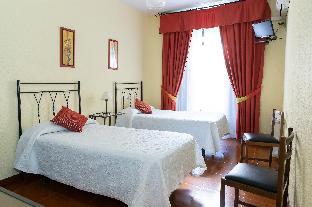 hostal tokio