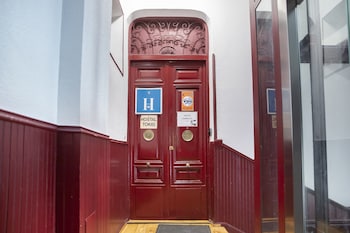 hostal tokio