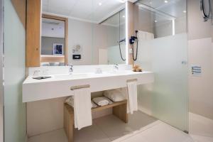 zt the golden hotel barcelona