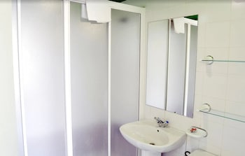 motion chueca hostel