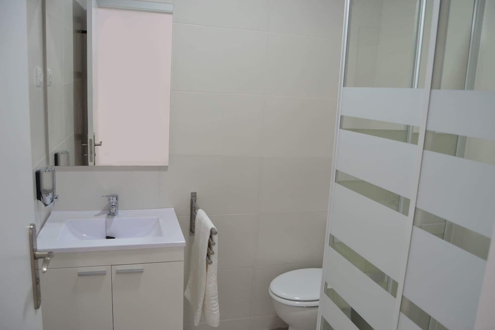 solroom plz la nogalera adults only