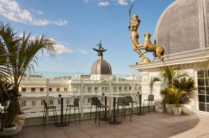 Hotel-Img
