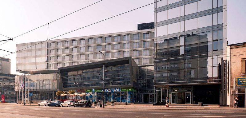golden tulip zira belgrade