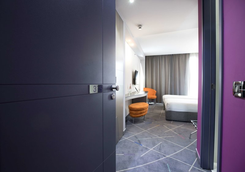 golden tulip zira belgrade
