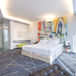 golden tulip zira belgrade