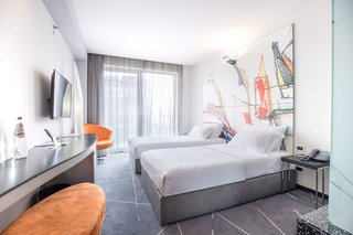 golden tulip zira belgrade