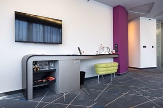 golden tulip zira belgrade